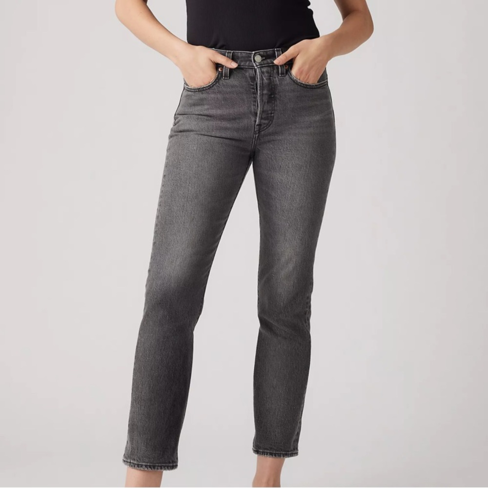 Wedgie Straight Levi Jeans